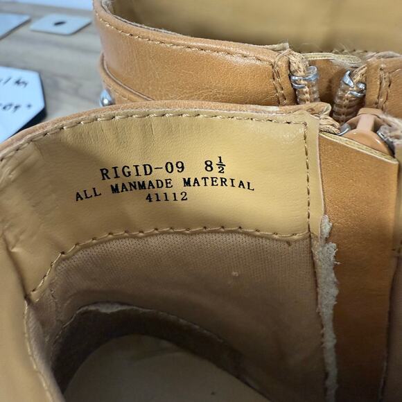 Bamboo Womens Tan Studded Stacked Heel Rigid Boots Size 8.5 New Without Box - Picture 6 of 8